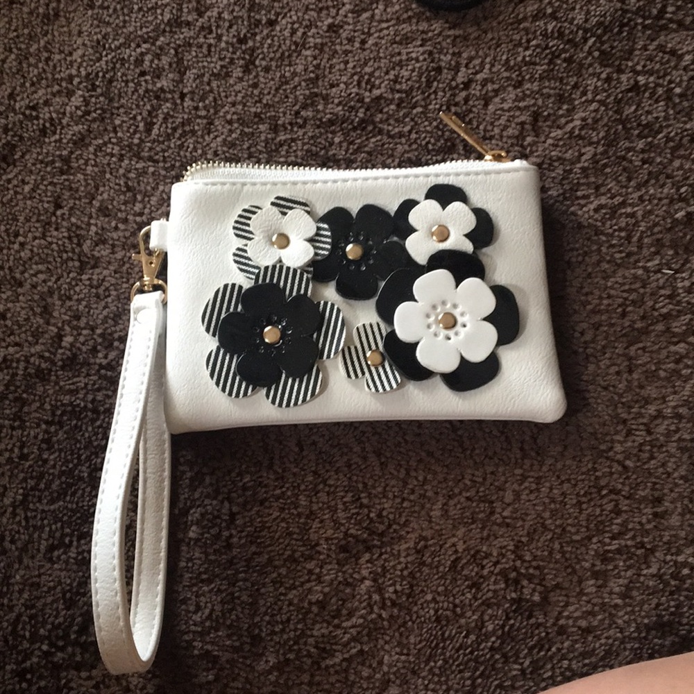 Wristlet